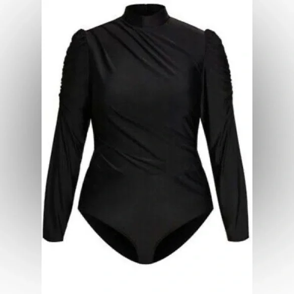 売れ筋商品|||シティーシック カットソー トップス レディース Women's Frill Shoulder Bodysuit Black Florence Ruched Bodysuit | GUESS Factory